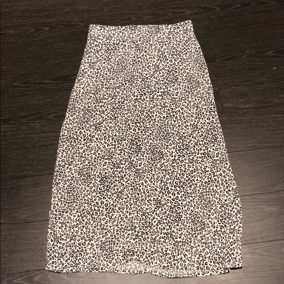 Brandy Melville Dresses & Skirts - Brand Melville Midi Skirt